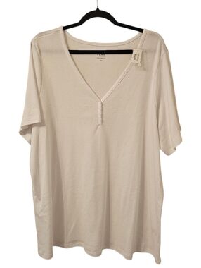 White Penningtons Women's Girlfriend-Fit Ribbed T-Shirt